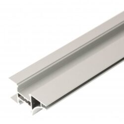 Profil WIRELI EDGE A stříbrný elox, 3m (metráž) - Lze krátit, ale minimální prodejní množství 3 m (- případné prořezy). 
Pro čisté linie. Úchyt a světelná hrana na horní skříňky.